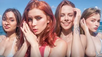 Η καυτή παραλία της Sweetie Fox με κόκκινη αποπλάνηση