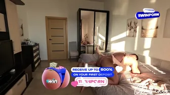Ο μπαμπάς μου έρχεται πάντα στο δωμάτιό μου μετά από ένα ντους