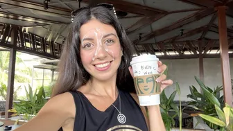 Εφηβική πίπα στο μπάνιο των starbucks - ψεκάστε πουλί στο πρόσωπό του μετά τον καφέ με γλίτσα στη μέση