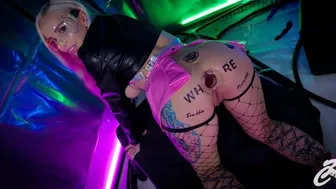 Cyberpunk μυαλό dance 3: τρεις γαμημένες πόρνες για την ευχαρίστησή σας