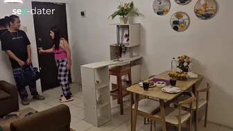 Είμαι σοκαρισμένος όταν βρίσκω την κουνιάδα μου στο σεξ ραντεβού