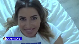 Η καυτή Ιρανή πηδάει τον κώλο της και την sucksφάει μπροστά στην κάμερα