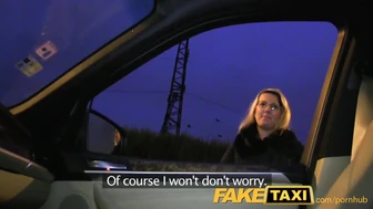 FakeTaxi - Έχασα το λεωφορείο, δεν μπορείτε να με πάρετε;