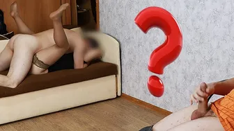 Ένας ματάκιας σύζυγος που βλέπει τον Σανγιάνι να γαμιέται
