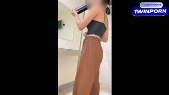 Ντίλιγκαν Μόκο: Εφηβικό κορίτσι της Ασίας είναι χάλια και παίρνει στην ουρά του δασκάλου σε μια pow