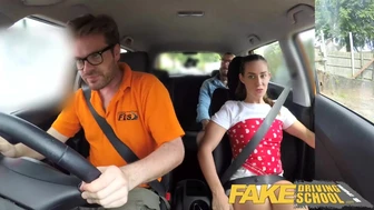 Fake Driving School - έλα γαμώ το τριχωτό μουνί μου μέχρι να επιστρέψει ο εκπαιδευτής