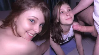 Είναι πολύ χαριτωμένος για να γαμήσει - 18-year-old χαριτωμένο μουνί παίρνει σκίζεται από ένα τεράστιο πουλί