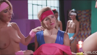 GIRLCORE - Η προπόνηση αερόμπικ μετατρέπεται σε όργιο