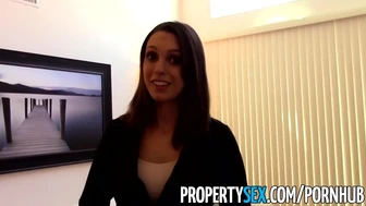 PropertySex - Θα σε αποπλανήσω με το μουνί μου