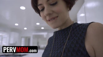 Jessica Ryan ως μητριά