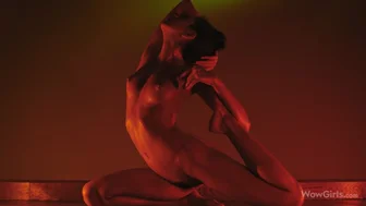 WOWGIRLS - Alissa Foxy το κορίτσι με το υπέροχο σώμα