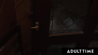 ADULT TIME - Η Reena Sky και η Ashley Adams έχουν ένα τρίο