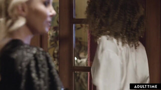ADULT TIME - Η Aaliyah Love και η Jenna Foxx γλείφουν η μία την άλλη