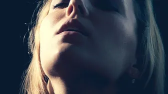 Mango A, Talia Mint και το καυτό λεσβιακό παιχνίδι της Katya Clover