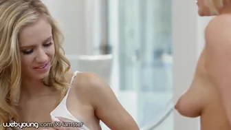 Kate Αγγλία και Rachel James \" εφηβική λεσβία κοπεί